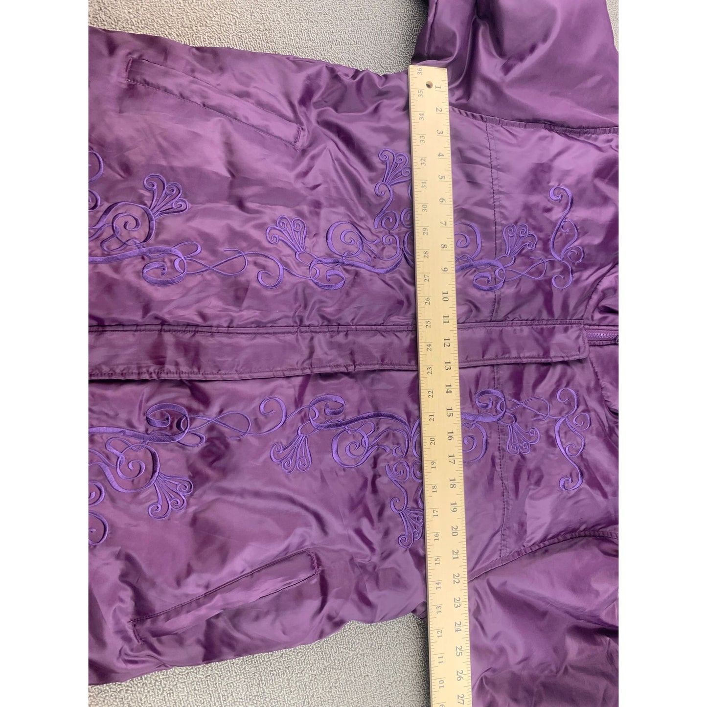 Tudor Court Women's Large Purple Puffer Embroidered Down Jacket