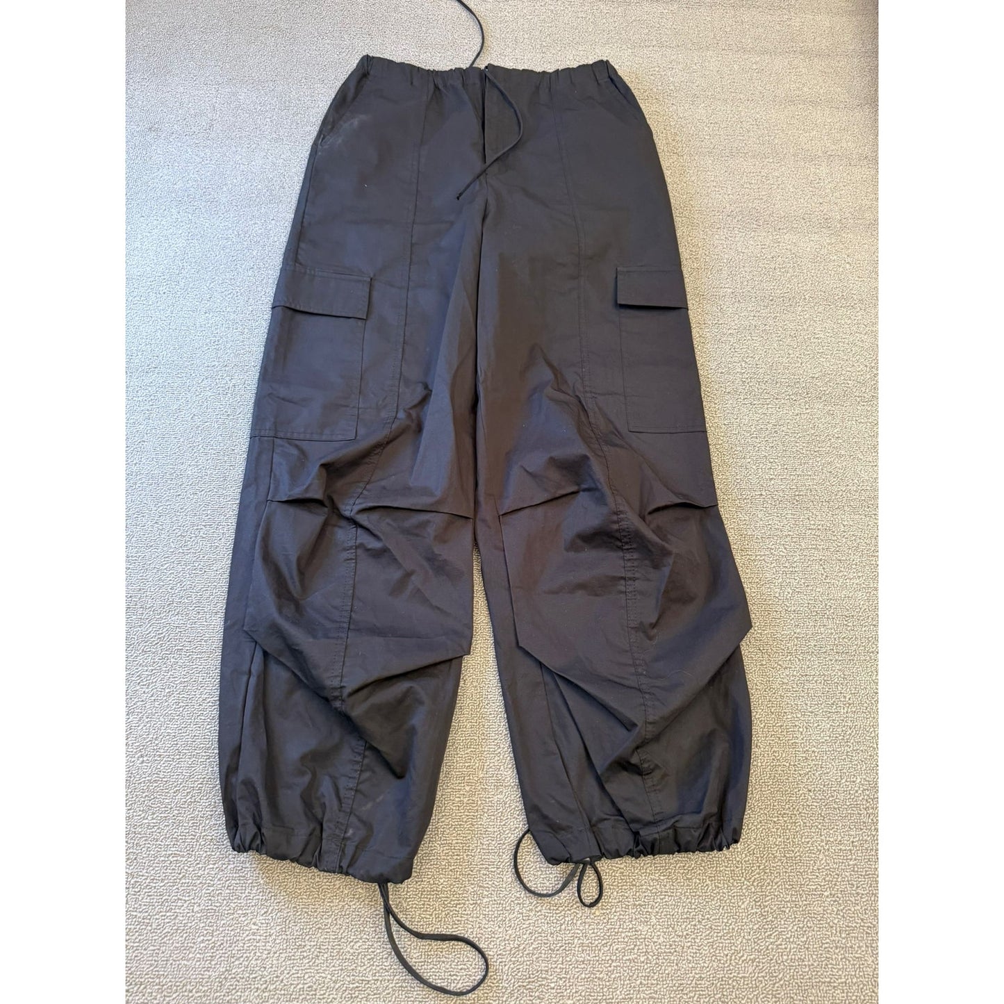 ZARA Women's Parachute Cargo Pants XS Black Wide Leg Drawstring Streetwear