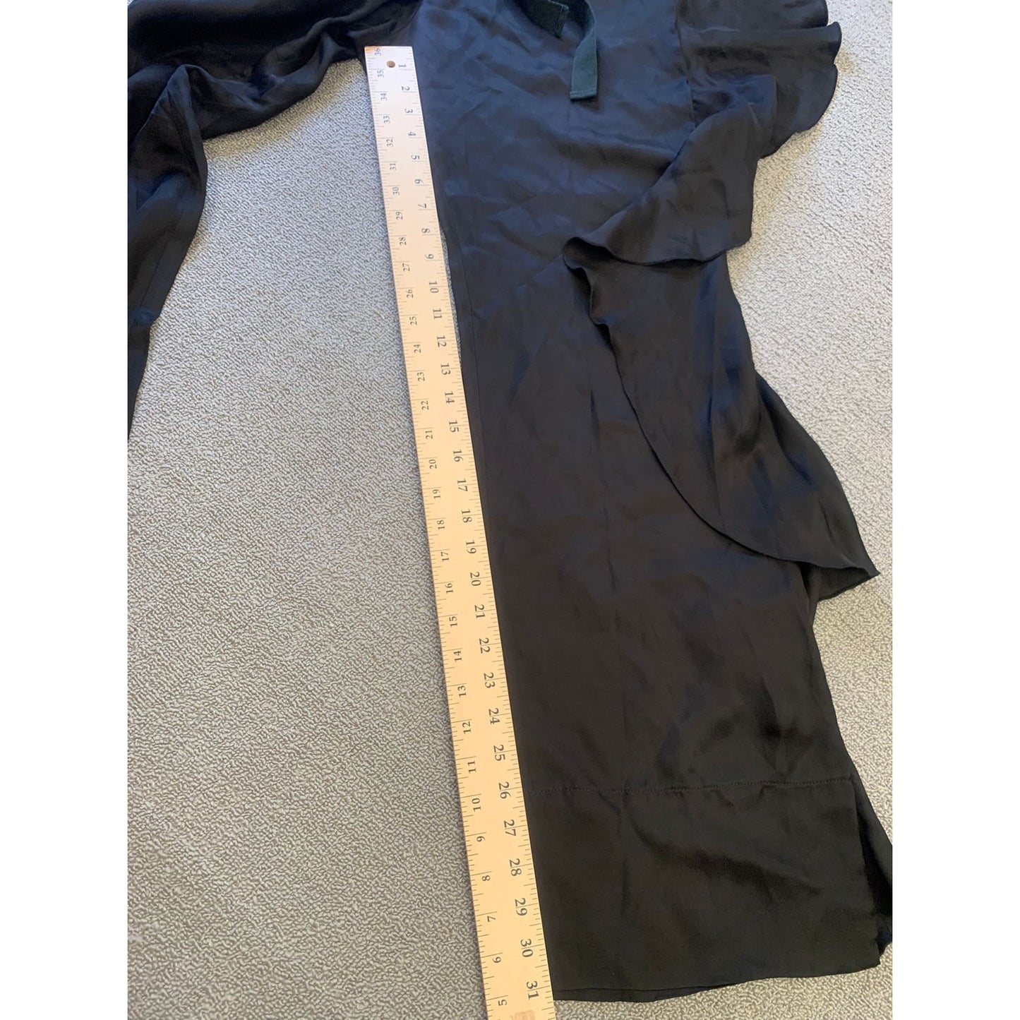 CINQ À SEPT Women's 57a Larkin Ruffle Satin Wide Leg Pants Small Black