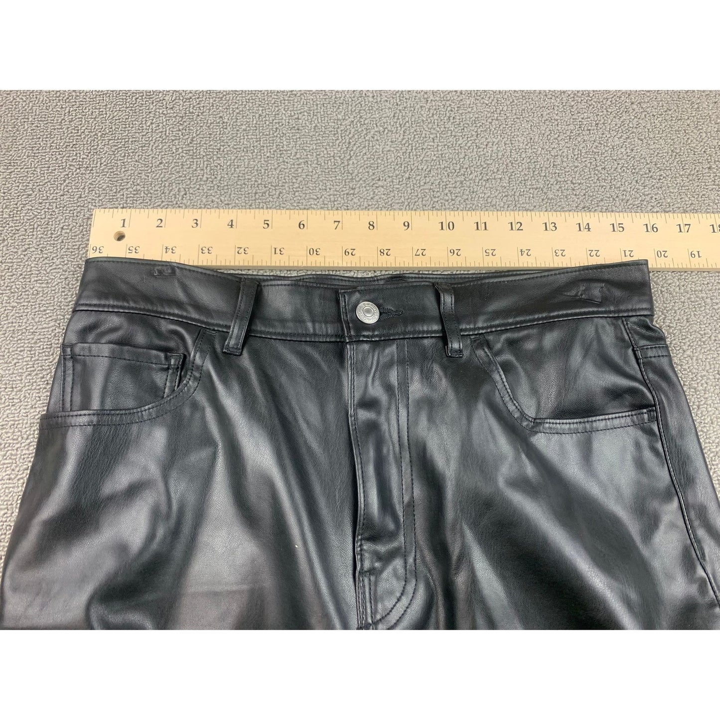 Levi's Women's 29 Black Faux Leather Ribcage Straight High Rise Pants