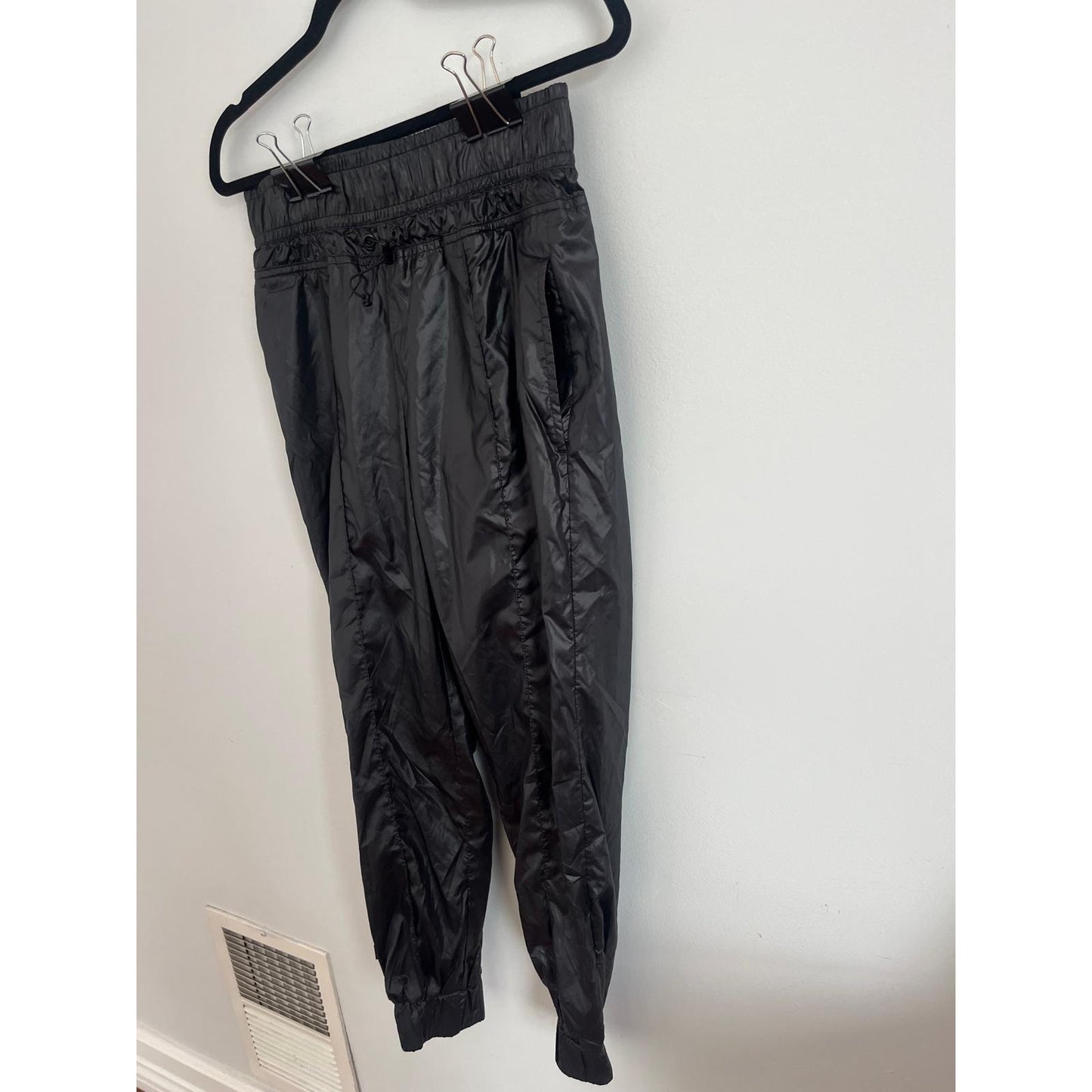Nike Windbreaker Pants Women S Black Nylon Swoosh Logo Joggers Track