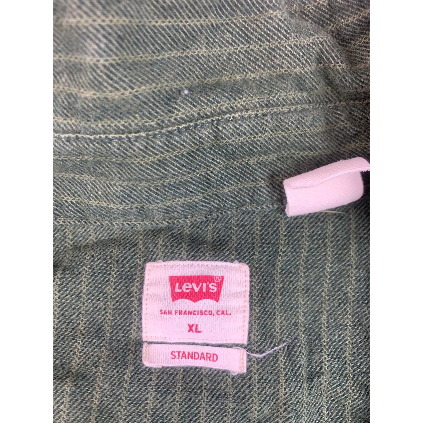 Levi's Men's Size XL Flannel Western Shirt with Green Stripes and Pearl Snaps