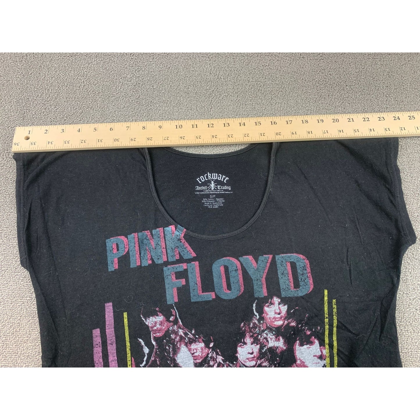 Rockware Anthill Trading Pink Floyd Women's T-shirt Band Concert Small