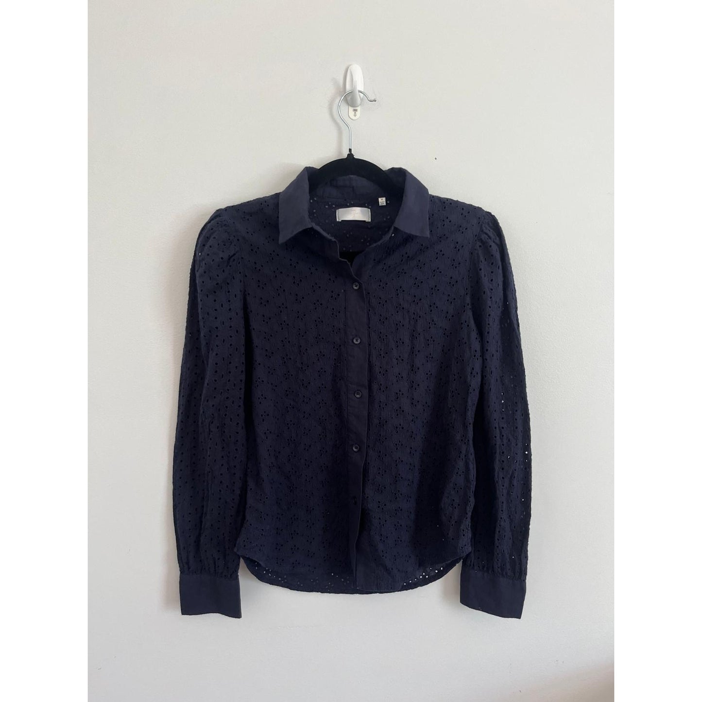 7 For All Mankind Eyelet Button Down Shirt Women XS Navy Blue Blouse Cotton Top