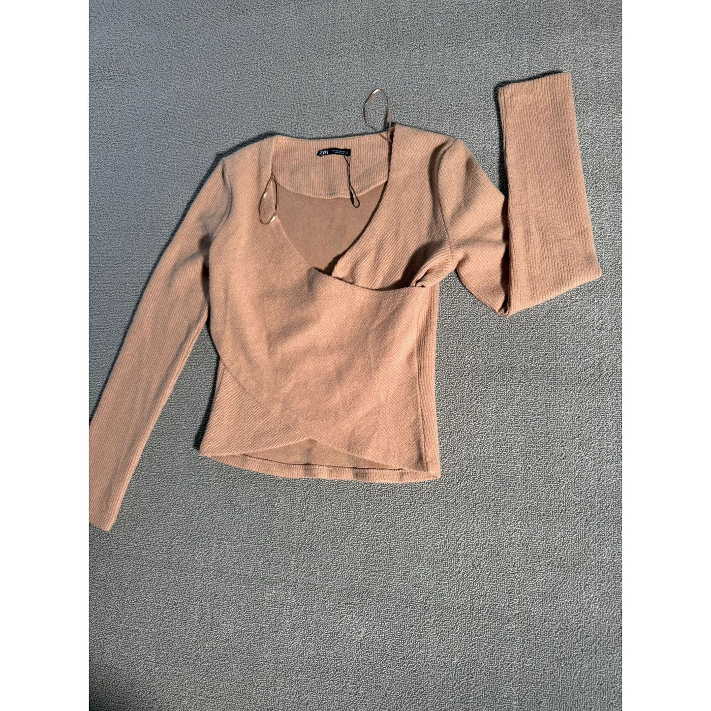 Zara Women’s Tan Ribbed Asymmetrical Long Sleeve Top Size Small Soft Fall