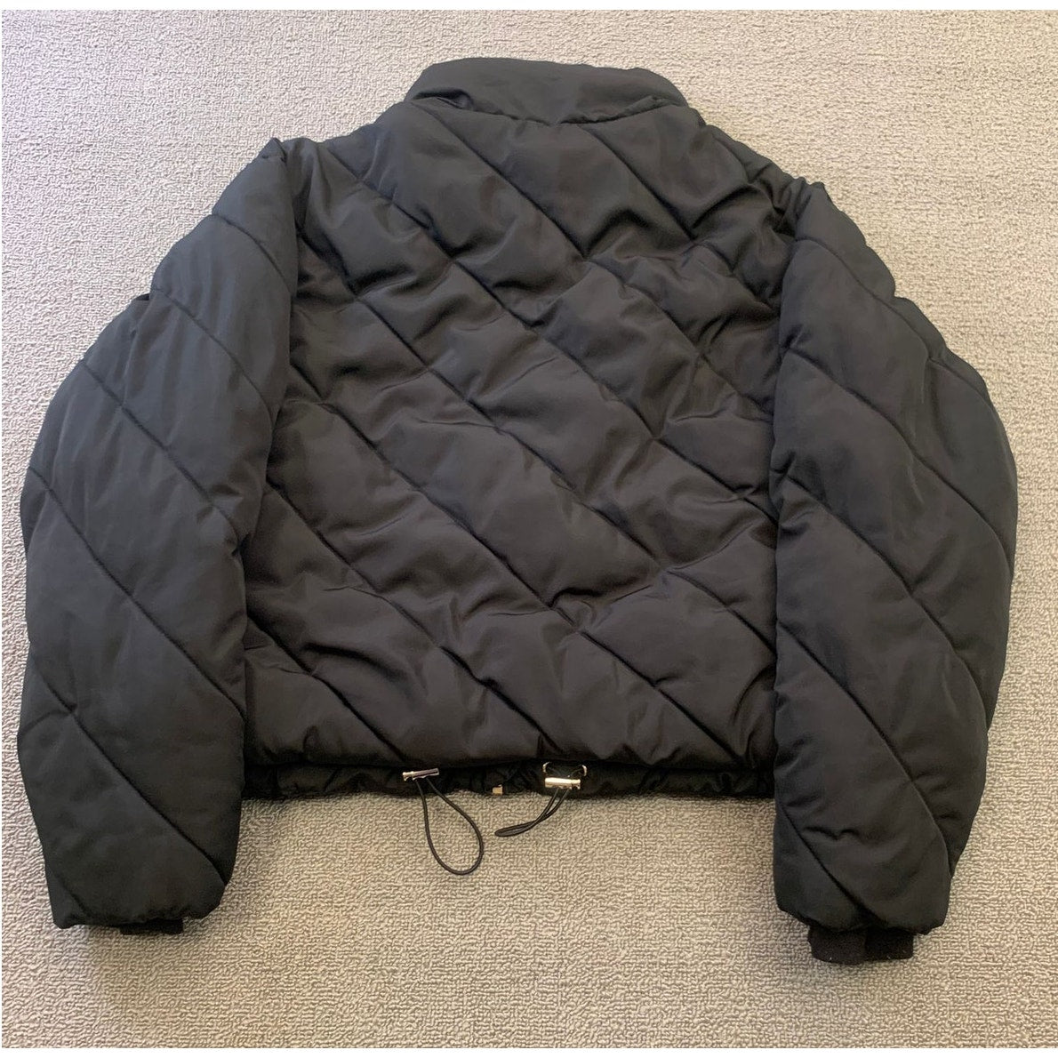 Zara Women's Large Black Cropped Puffer Jacket