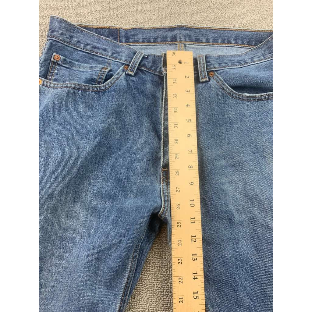 Levi's 505 Men's Jeans Size 35x30 Blue Denim Medium Wash Cotton Casual Straight