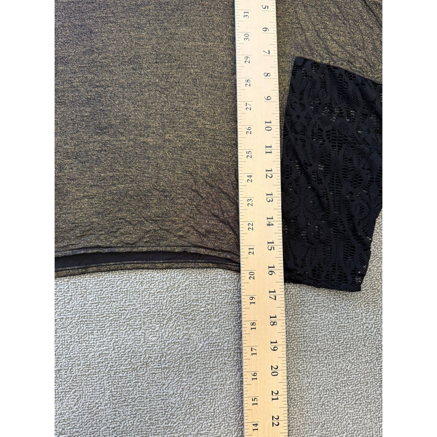 Free People Female Small Petite Black Lace Sleeve Cropped Blouse