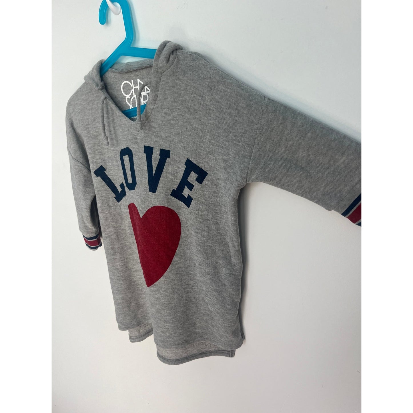 Chaser LOVE Hoodie Women 8 Gray Short Sleeve Heart Graphic Pullover