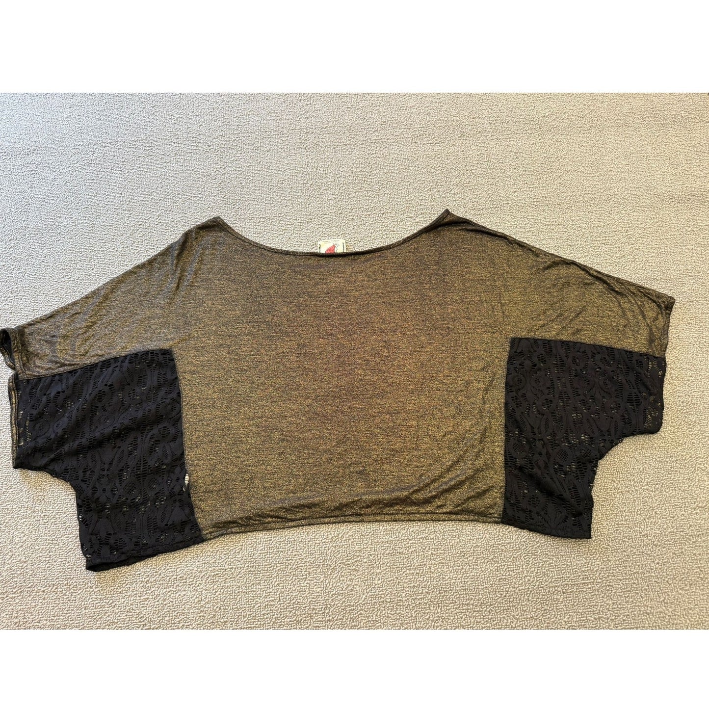 Free People Female Small Petite Black Lace Sleeve Cropped Blouse