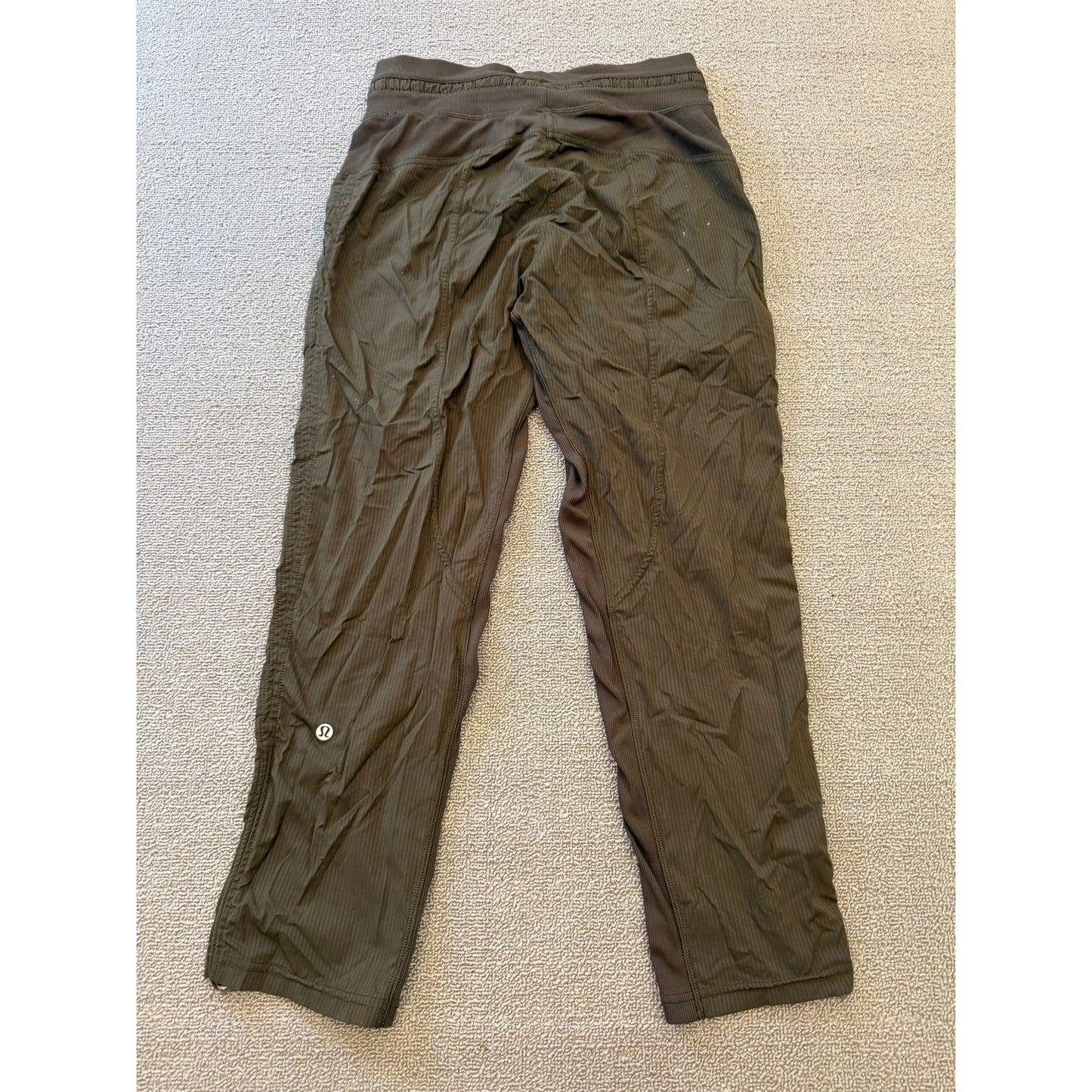 Lululemon Womens 4 Olive Green Dance Studio Crop Pants