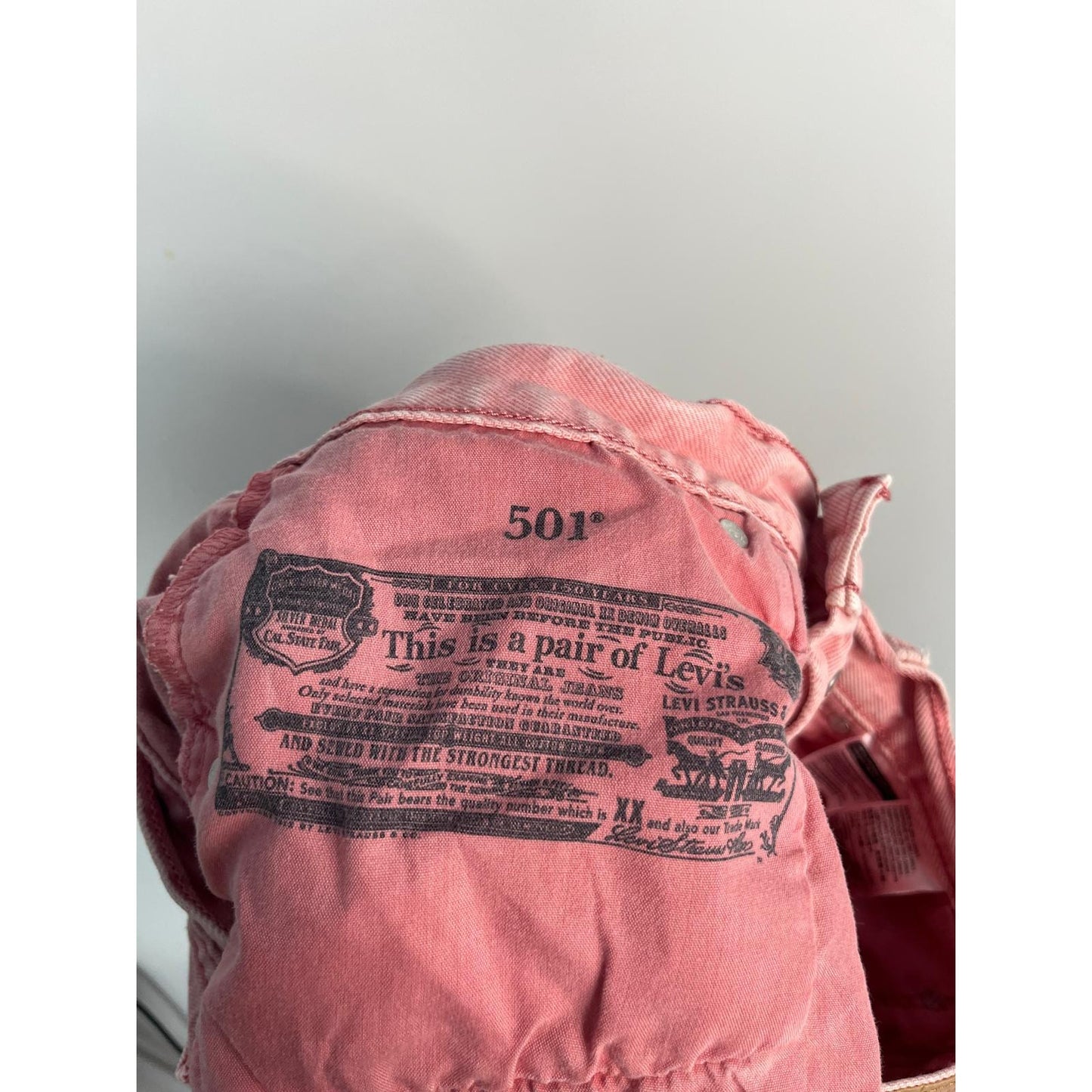 Levis 501 Cutoff Shorts Women Large Pink Frayed Hem Distressed Denim