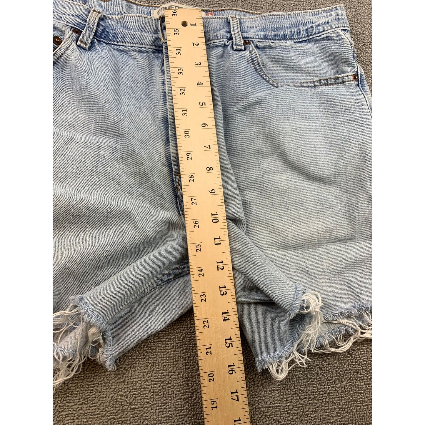 Levi's 560 Men's W36 Light Wash Frayed Hem Denim Cutoff Shorts Casual