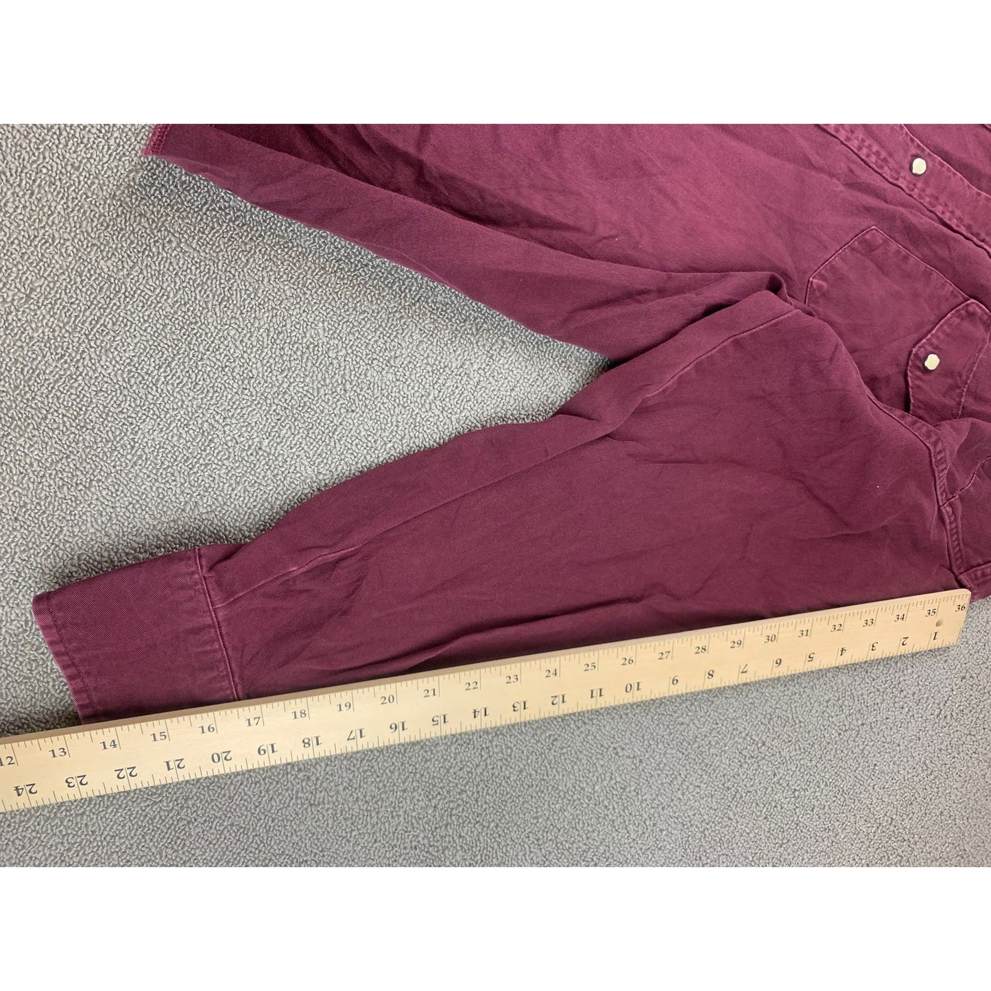 Vintage Wrangler Men 17 1/2 -35 Maroon Denim X-Long Tails Shirt USA Made
