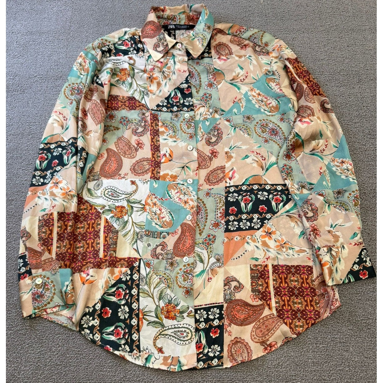 Zara Women's XS Multi-Color Long Sleeve Paisley Boho Button Shirt
