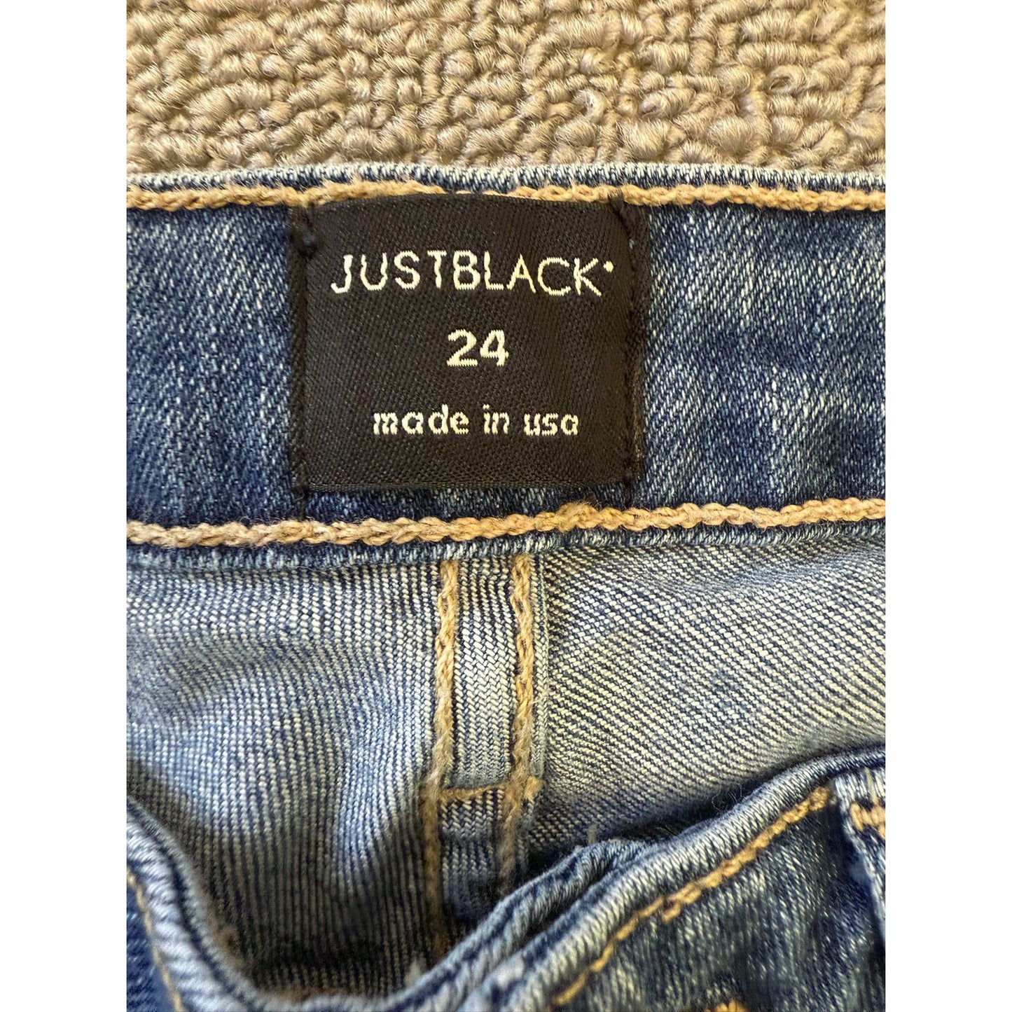 JUSTBLACK Female Light Dark Wash Denim Jeans Size 24 Raw Hem Straight Leg