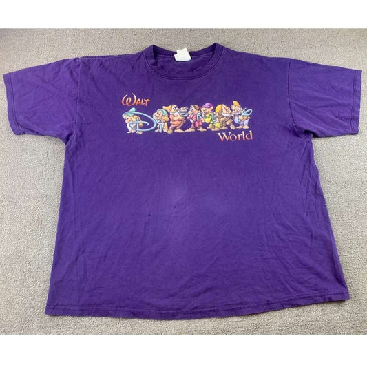 Vintage Walt Disney XL Purple Snow White Seven Dwarfs Graphic Crewneck T Shirt