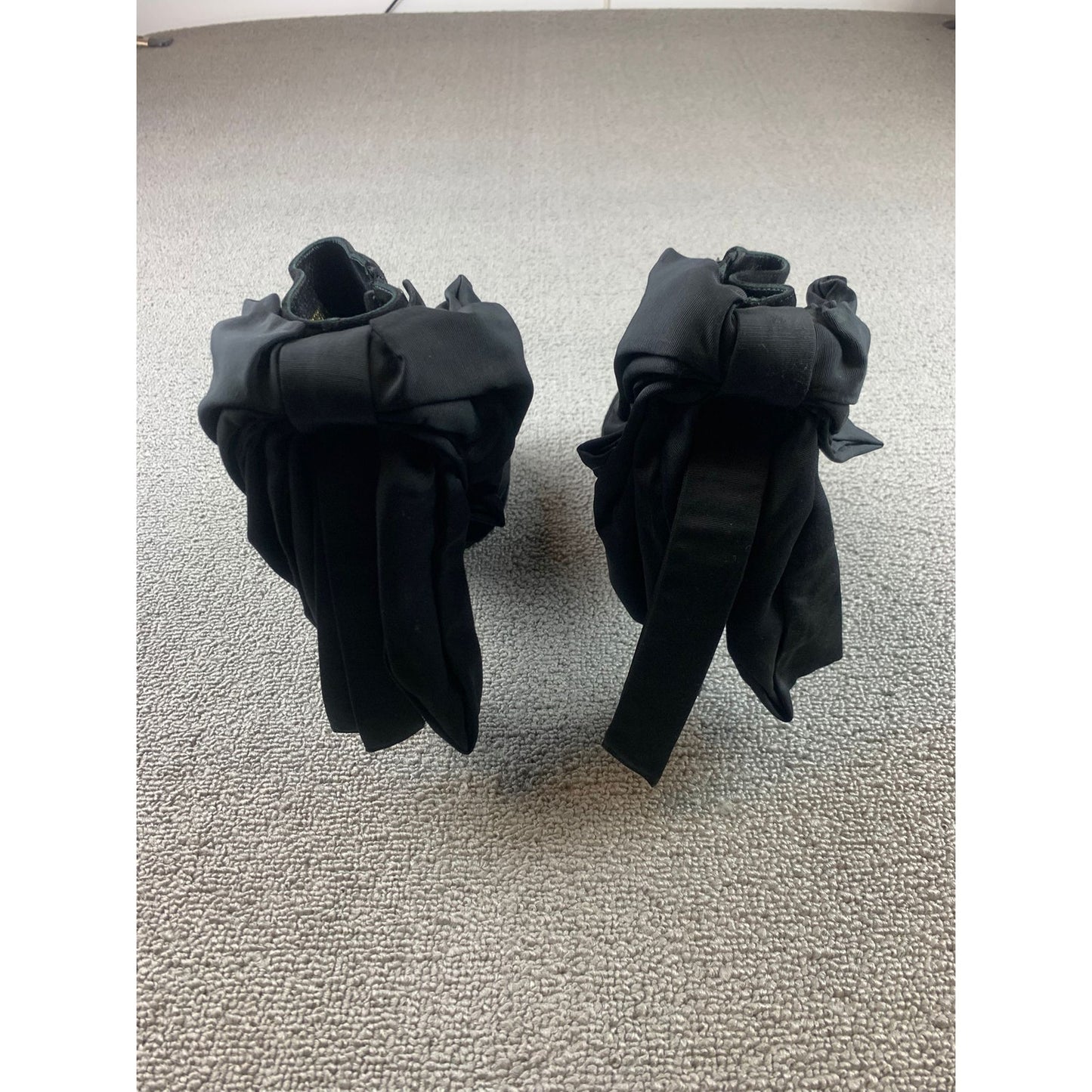 Genuine Alexander McQueen Black Suede Bow Ankle Boots Size 38 Authentic