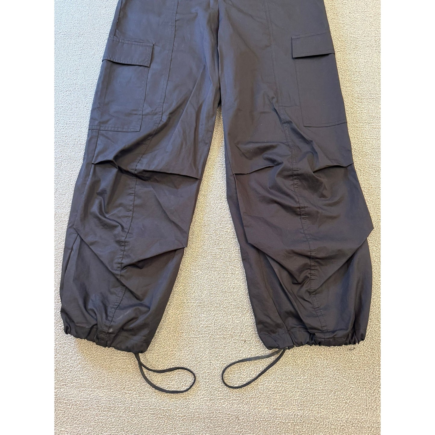 ZARA Women's Parachute Cargo Pants XS Black Wide Leg Drawstring Streetwear