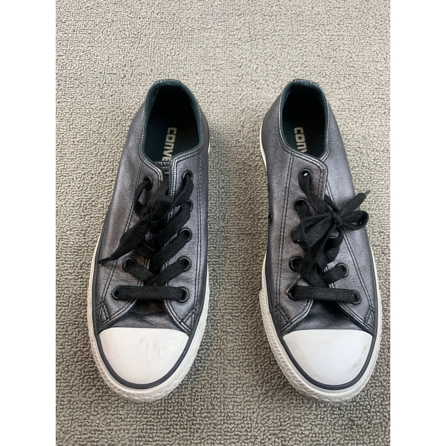 Converse Chuck Taylor All-Star OX Low Women's Size 6 Low Top Women’s Shoes