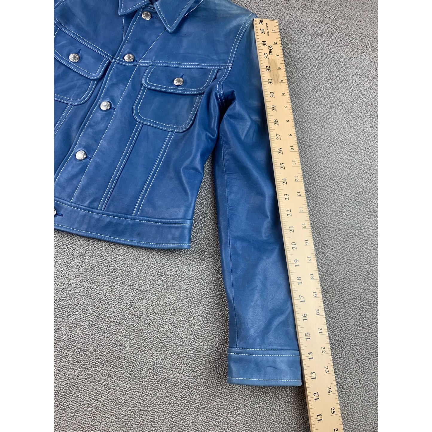 Y2K Lauren Ralph Lauren Women's Medium Blue 100% Leather Trucker Jacket