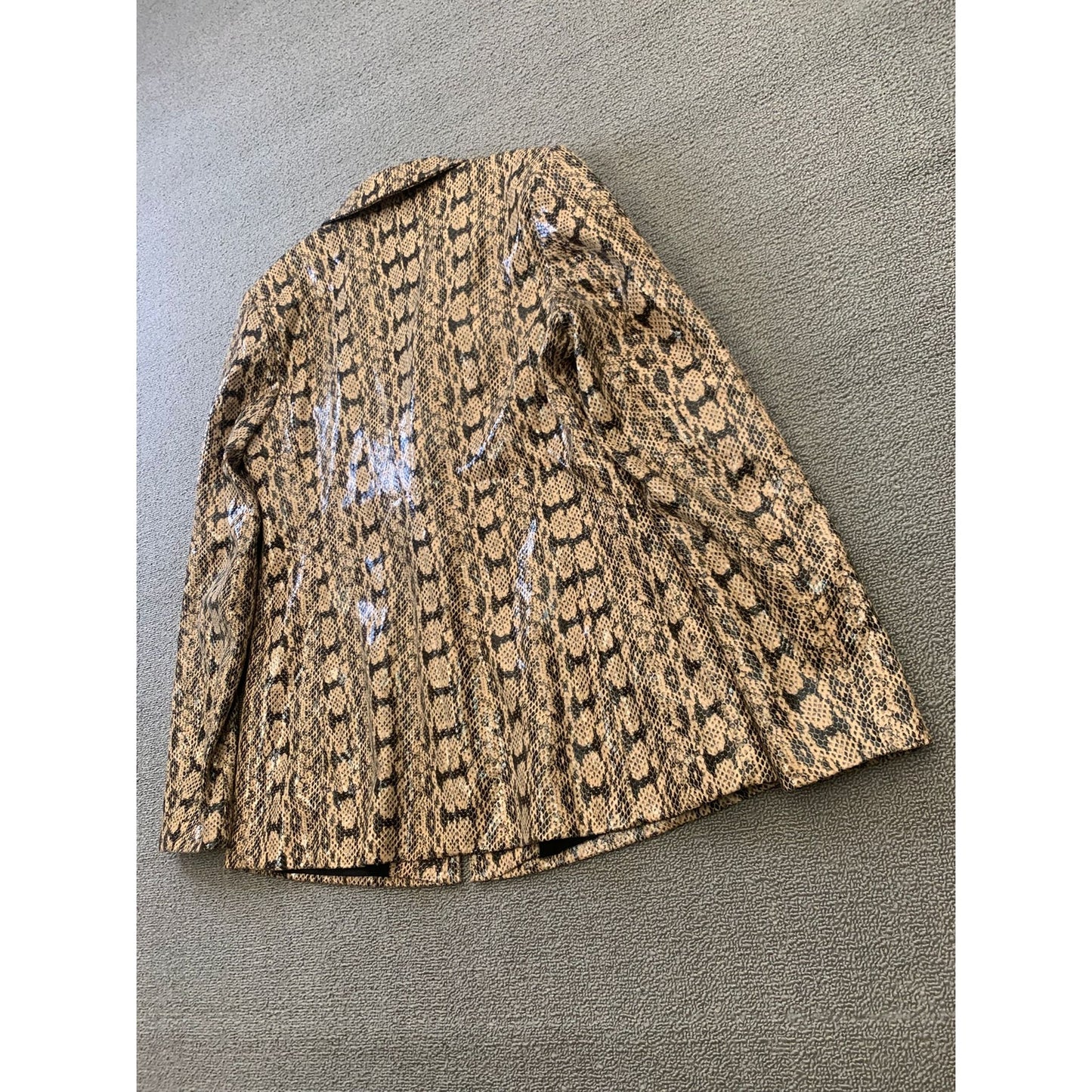 Danielle Bernstein Women's M Snake Print Tan Brown Black Blazer Faux Snake Skin