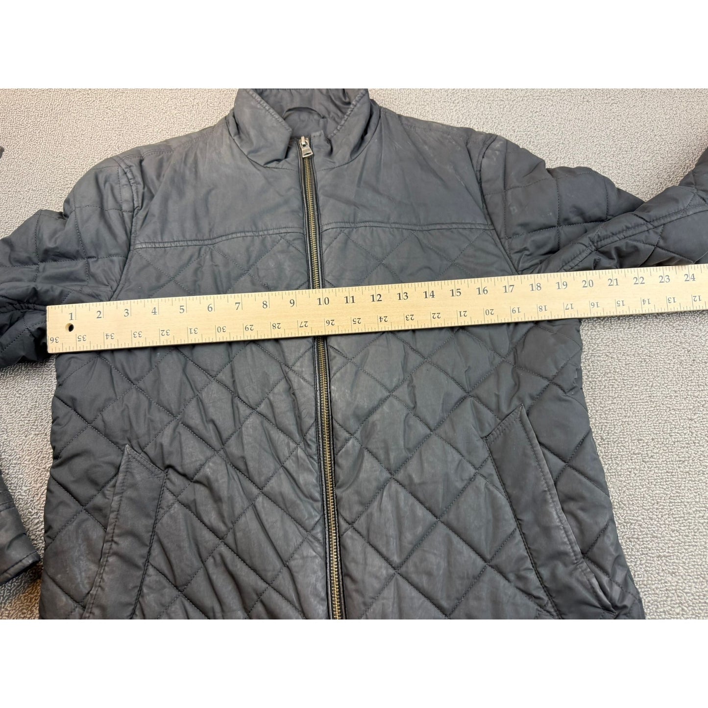 BANANA REPUBLIC Men's Small Diamond Quilted Jacket Black Zip-Up