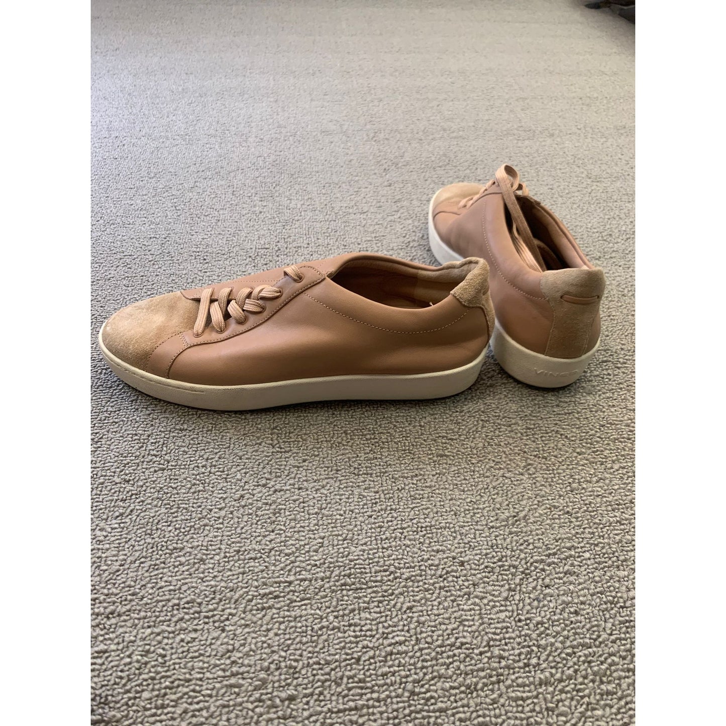 VINCE Women 7 Janna Suede Leather Low Top Lace Up Sneaker
