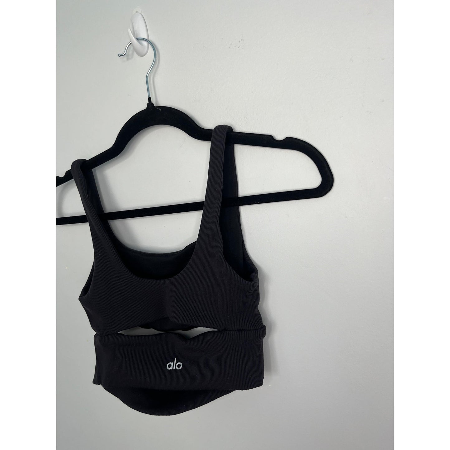 Alo Yoga Ribbed Sports Bra Women M Black Scoop Neck Cropped Stretchy