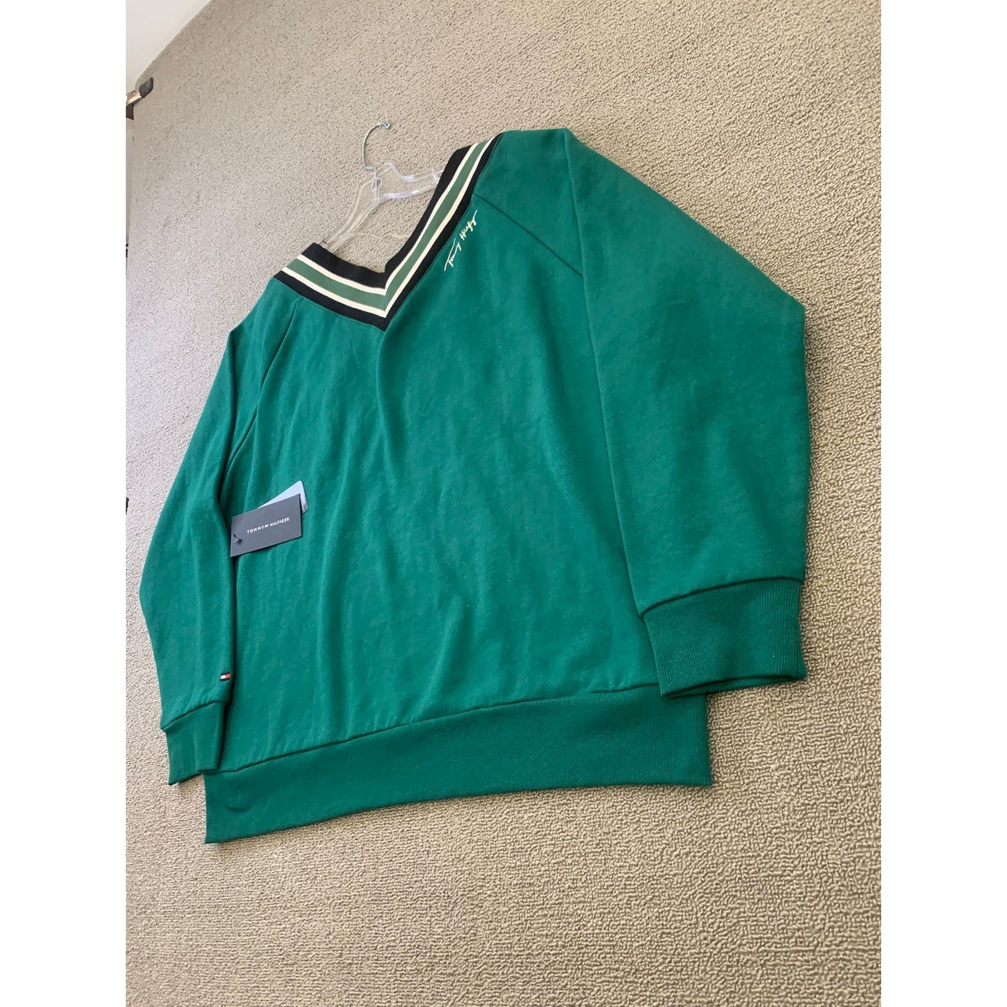 Tommy Hilfiger Women's XL Green Jets NFL Sweatshirt Pullover New With Tags