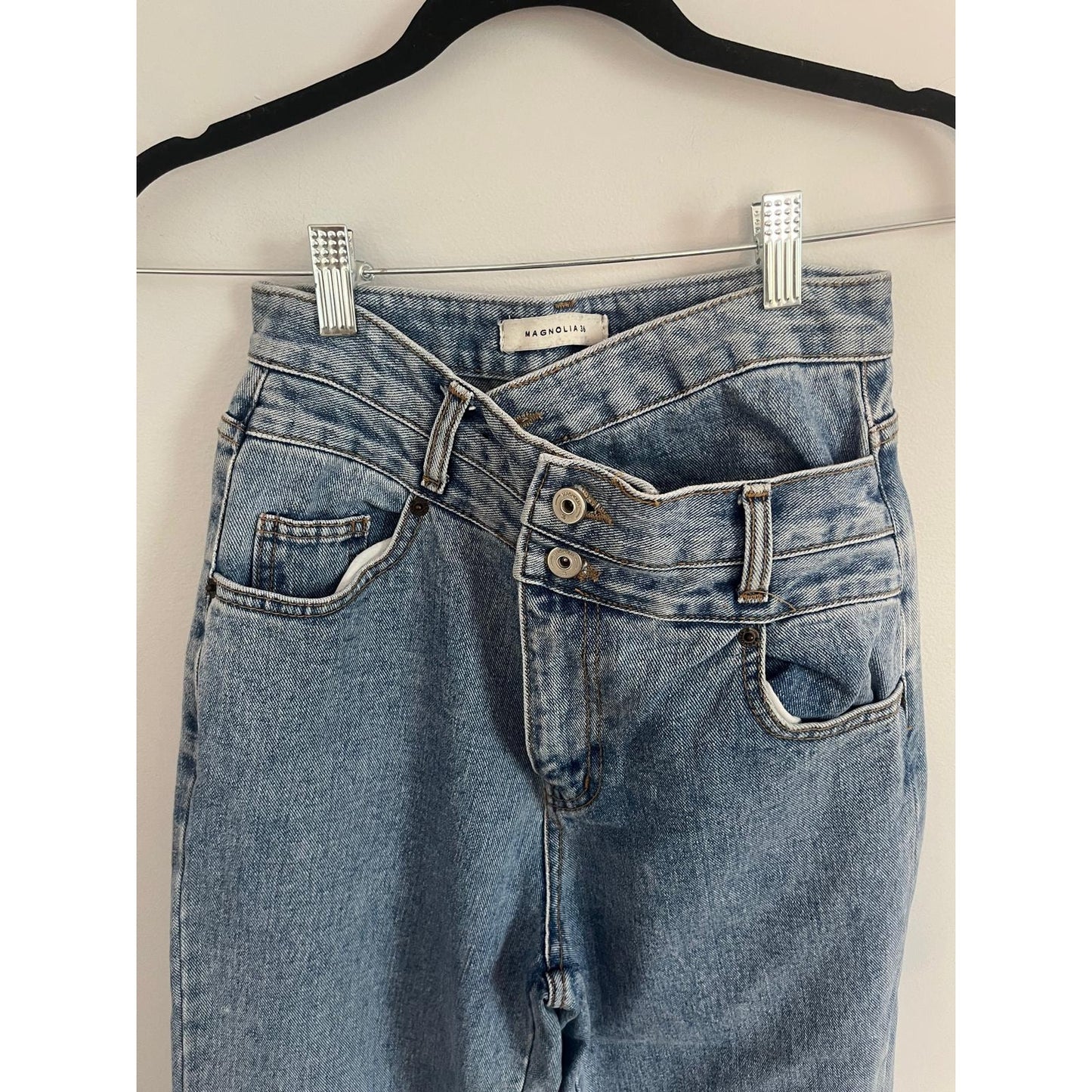 Magnolia Jeans Women 36 Blue High Rise Crossover Waist Straight Leg