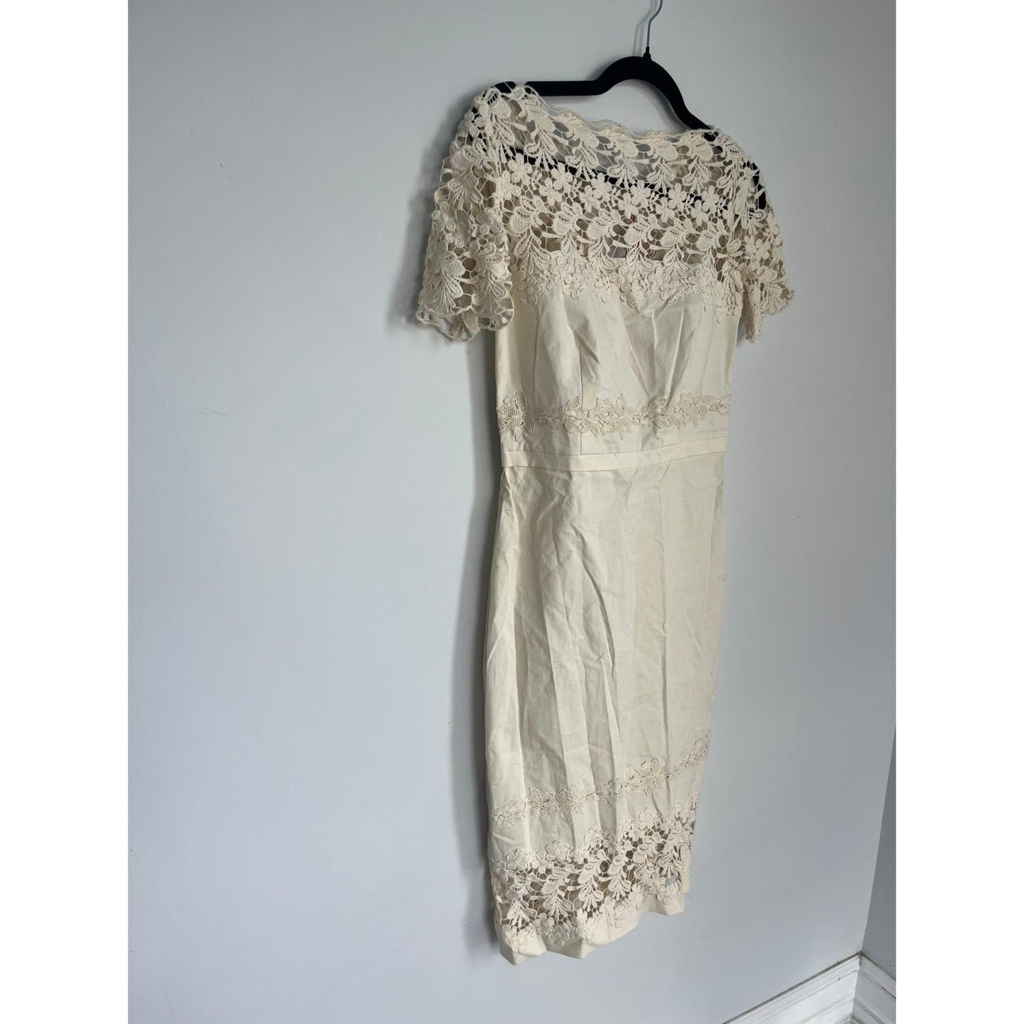 Ivanka Trump Lace Midi Dress Women 4 Cream Floral Overlay Cocktail