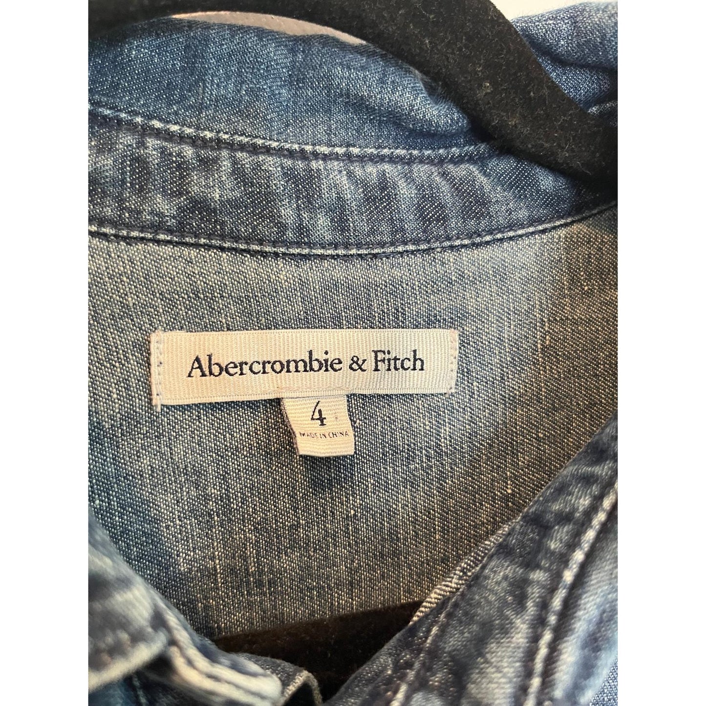 Abercrombie & Fitch Romper Women 4 Denim Long Sleeve Button Front