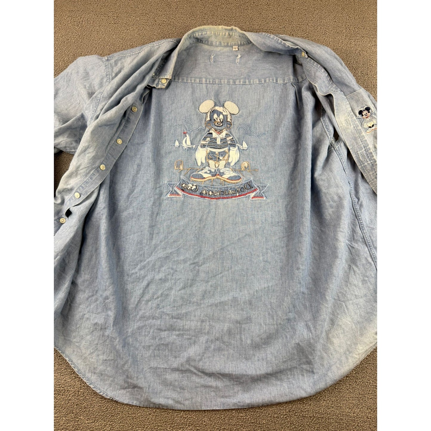 Disney Shirt Mens Large Mickey Mouse Back Graphic Embroidered Donaldson Cup