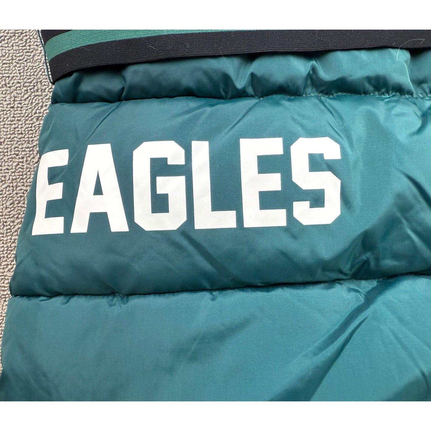 WEAR By Erin Andrews Women's XXL Green Philadelphia Eagles Puffer Vest