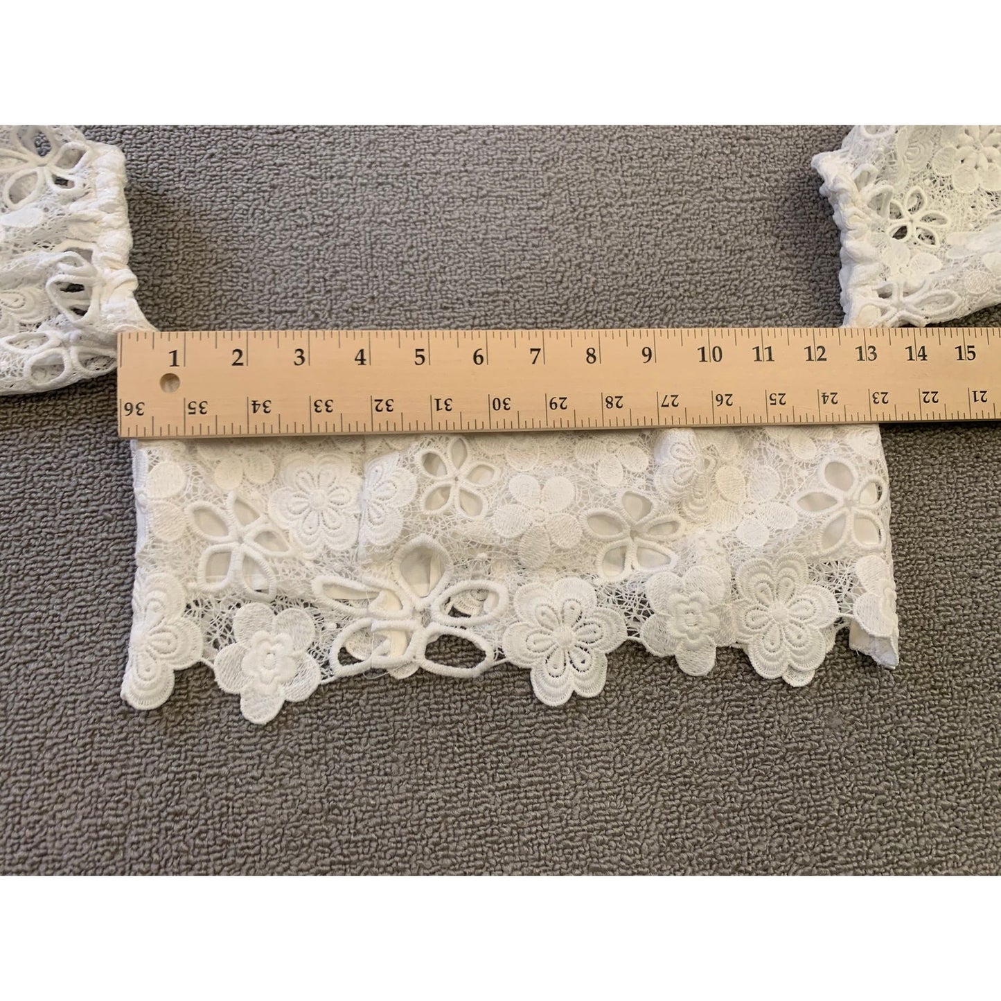 Majorelle Women's XXS White Floral Lace Neveya Crop Top