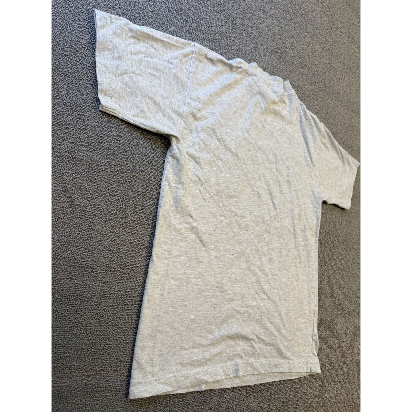 Vintage The Disney Store Medium Gray Mickey Mouse Goofy Water T-Shirt