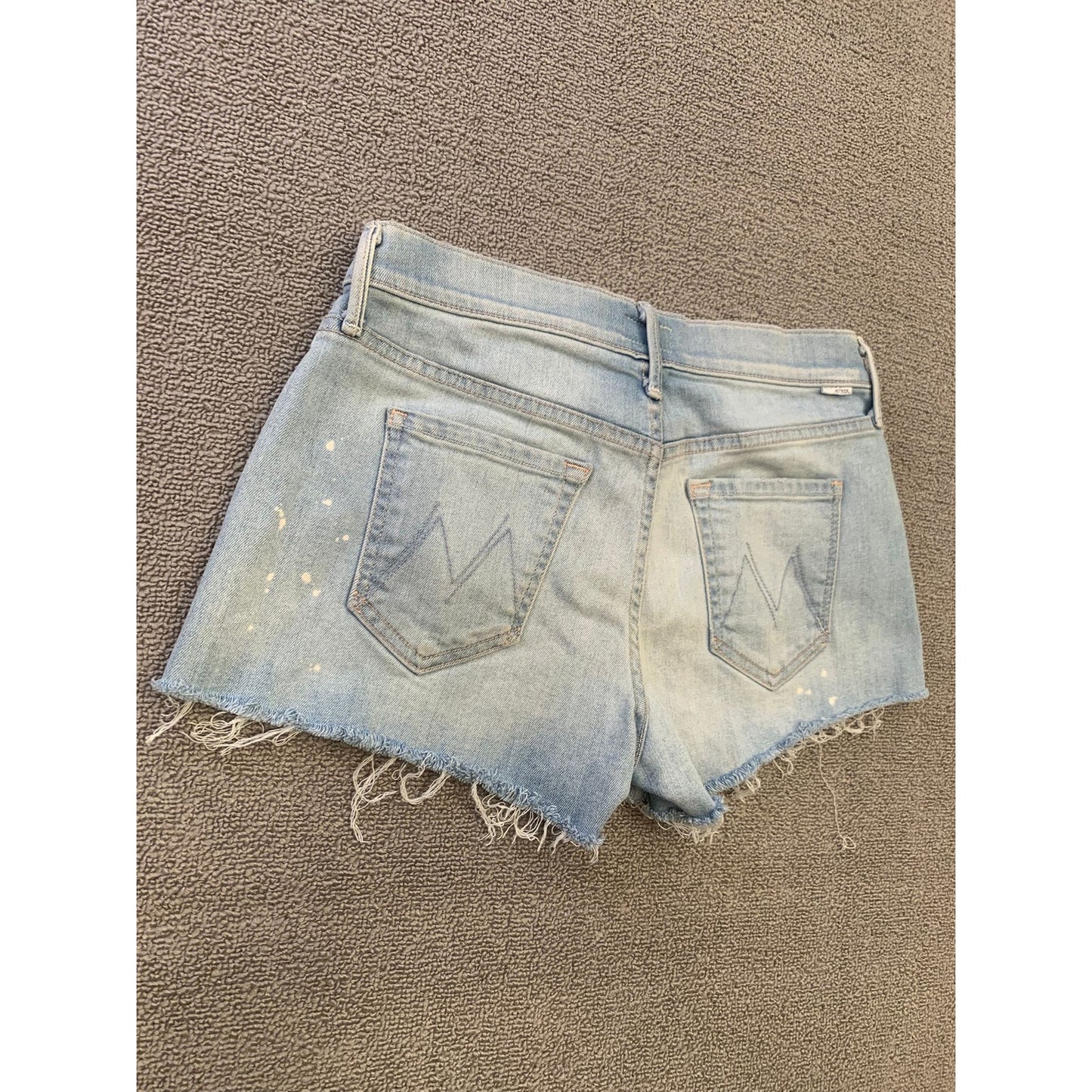 Mother Women's 25 Light Wash Frayed Hem Denim Shorts