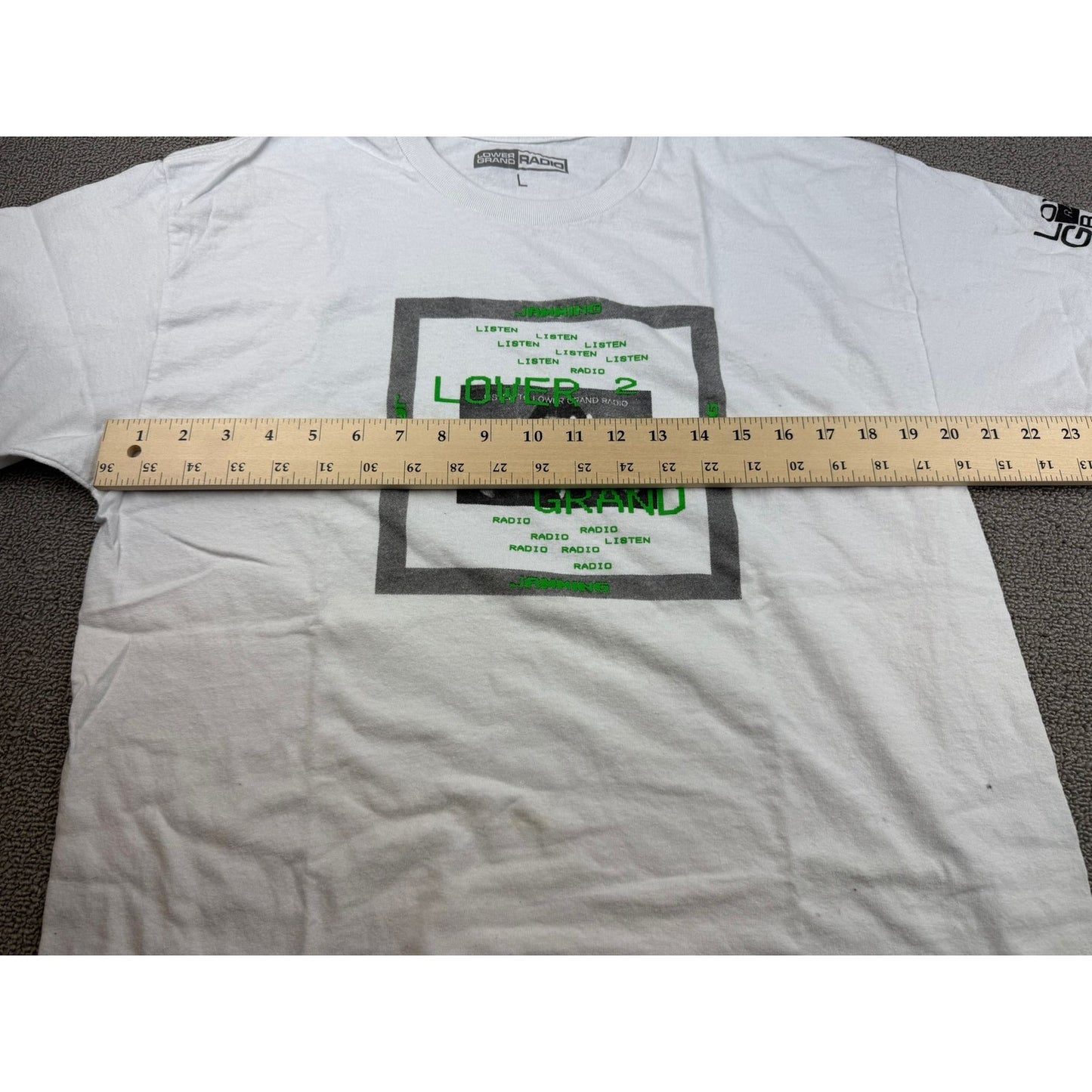 Lower Grand Radio Men's Large White Green Graphic Print Jamming Tshirt