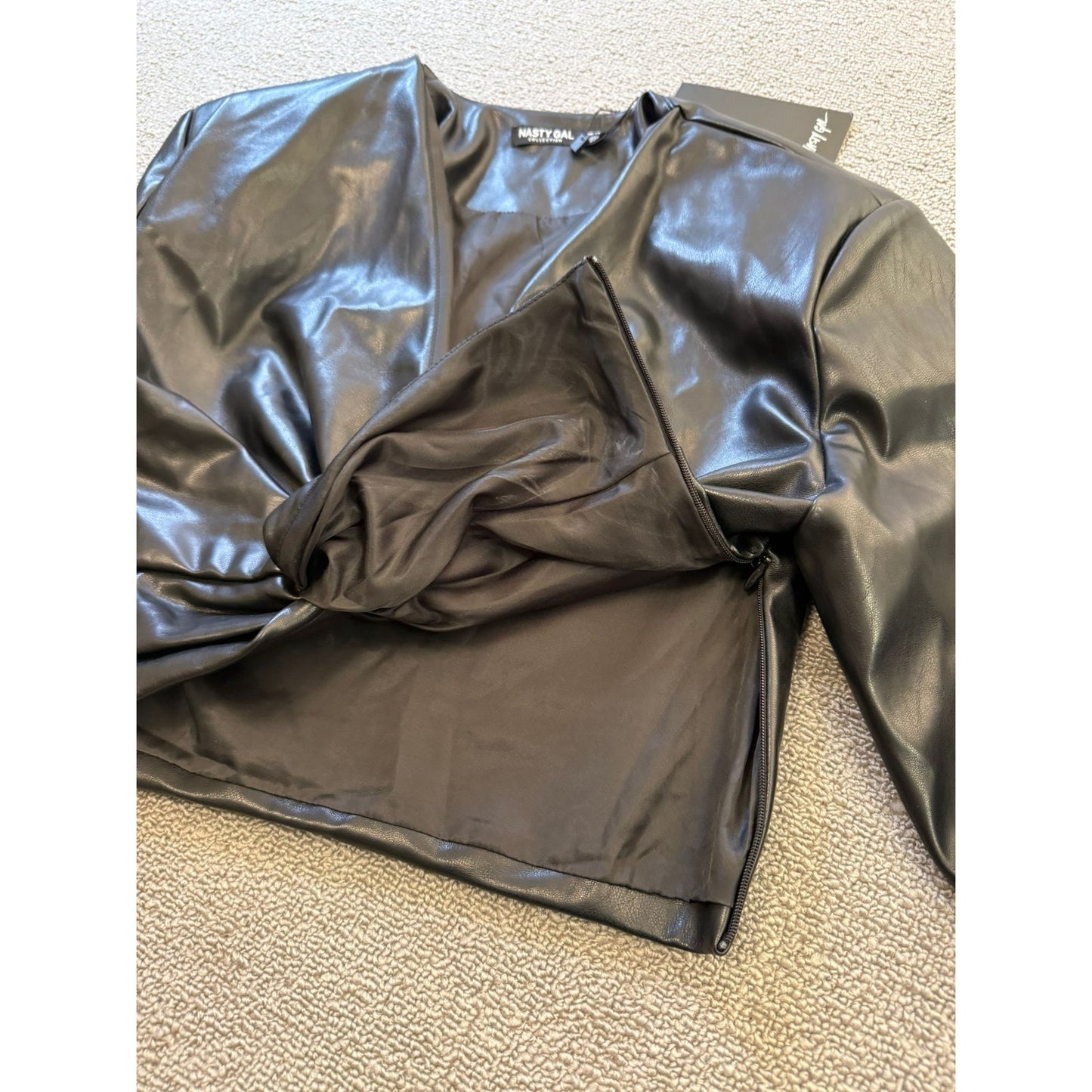 Nasty Gal Collection Womens US 6 Faux Leather Twist Front Crop Top