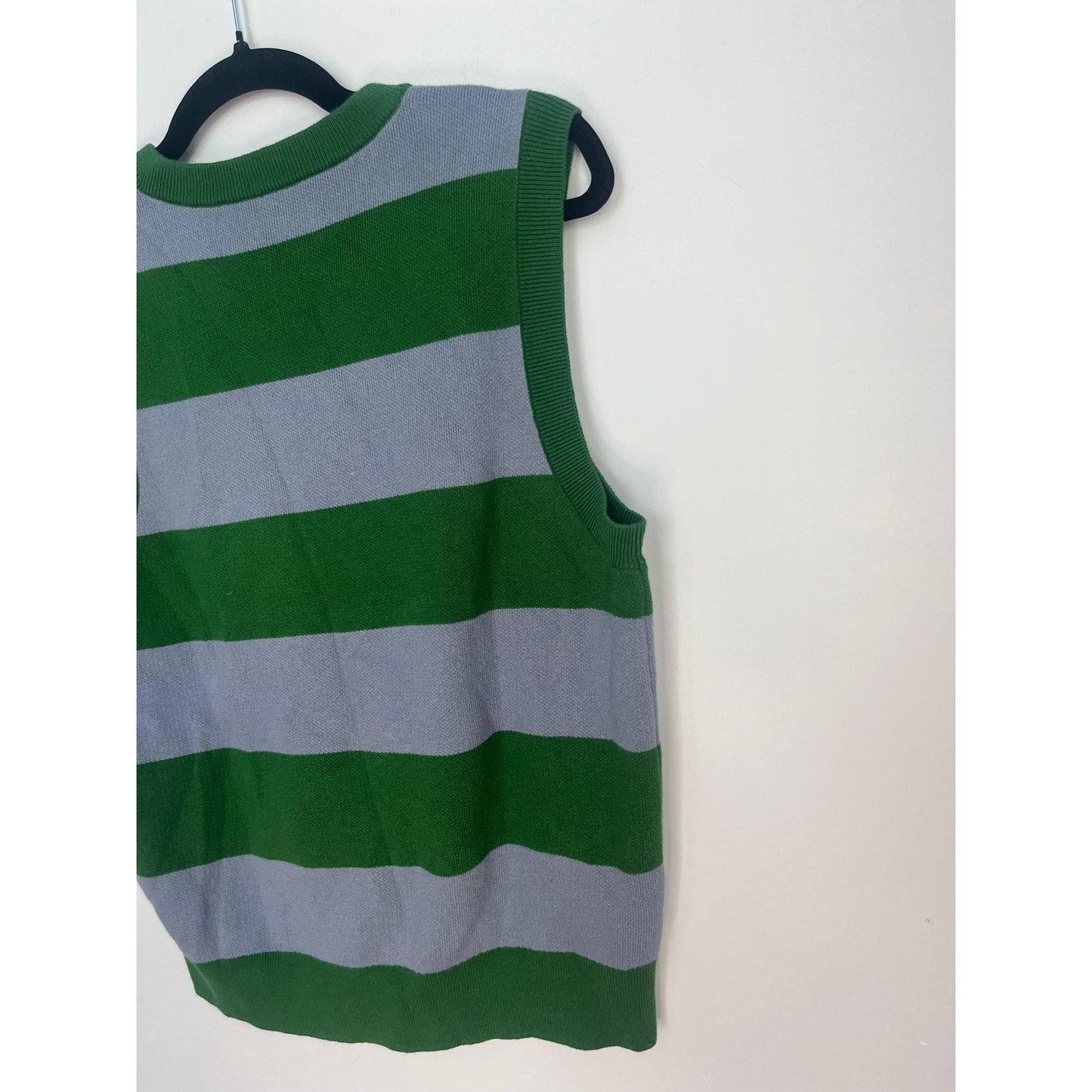 TNA Sweater Vest Women XS Green Gray Stripe V Neck Knit Preppy Y2K