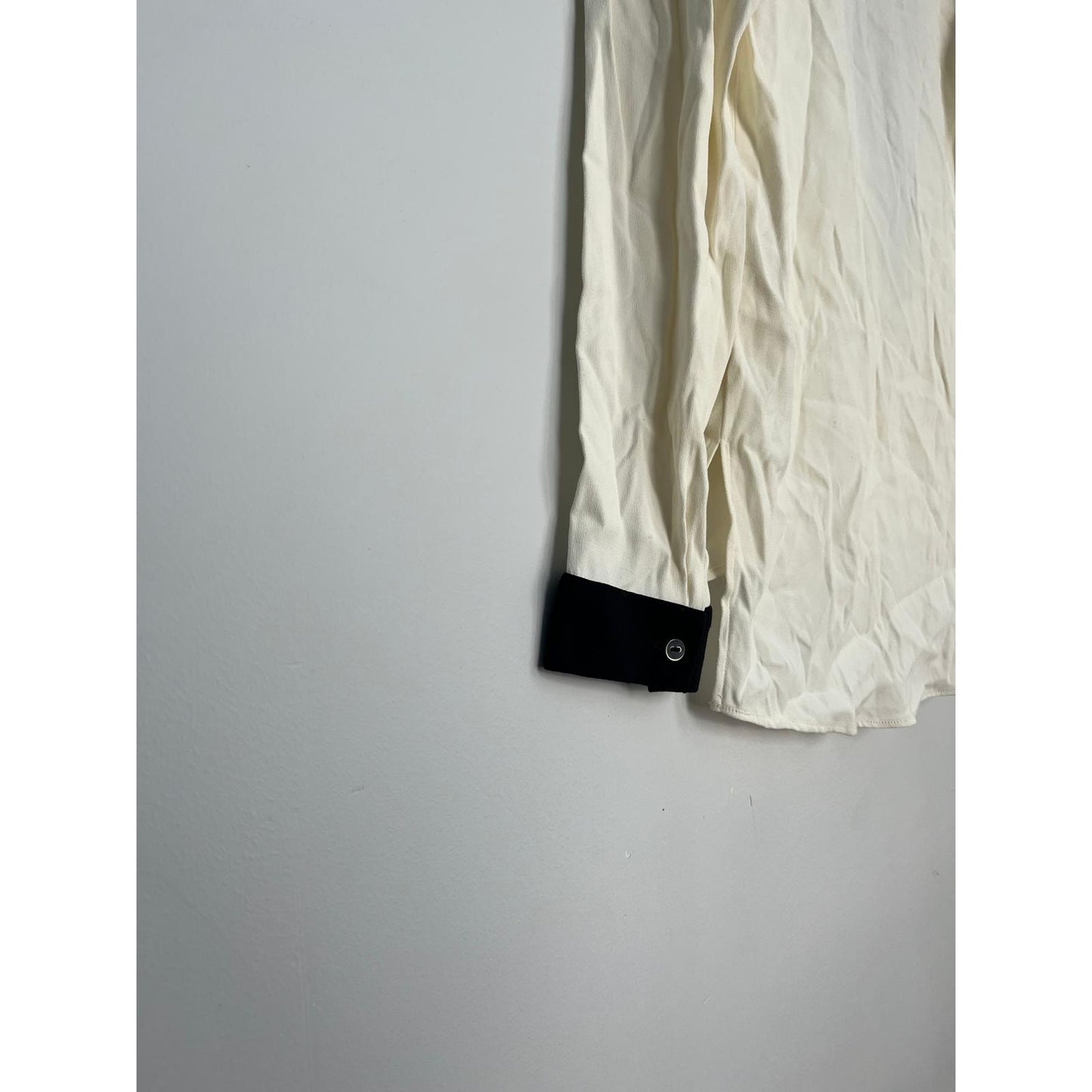 Alexis Contrast Trim Blouse Women XS Cream Black Long Sleeve Minimalist