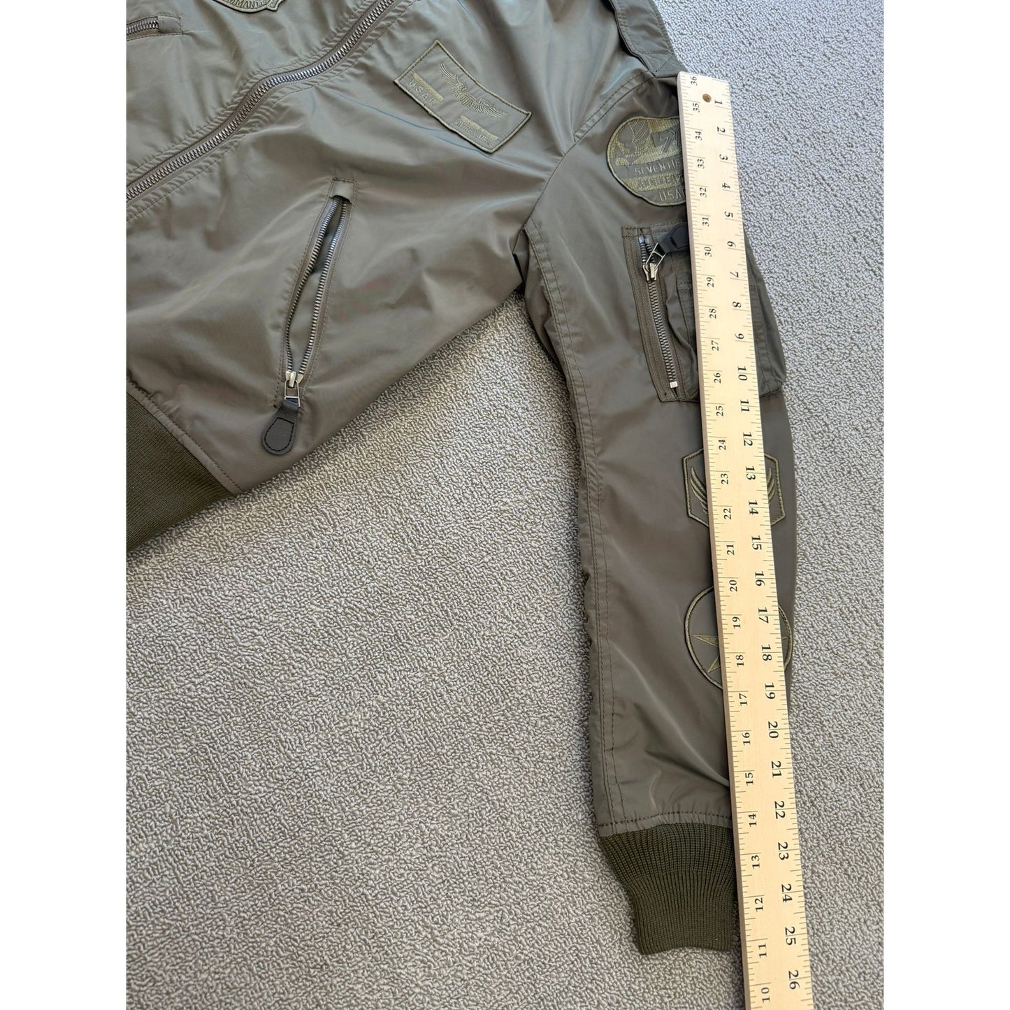 Avirex Men's M Flight Jacket Bomber Military Green Pilot Coat Authentic