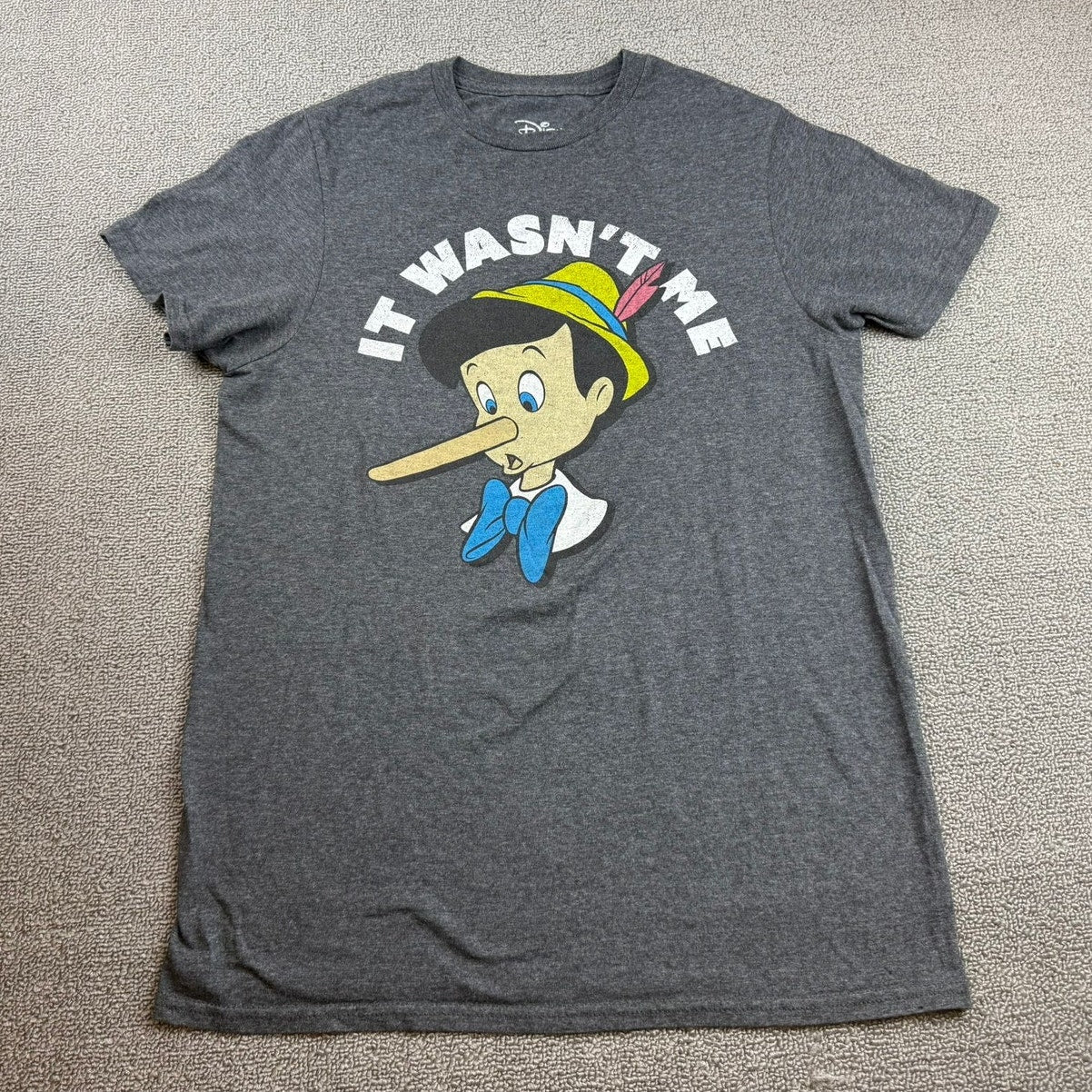 Disney Pinnocchio Women's Small "It Wasn't Me" T-Shirt Tee Short Sleeve Gray