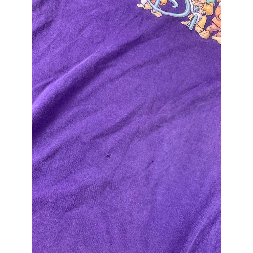 Vintage Walt Disney XL Purple Snow White Seven Dwarfs Graphic Crewneck T Shirt