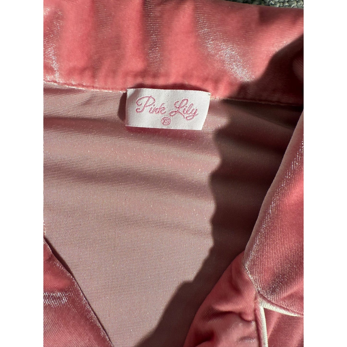 Pink Lily Women’s Pink Velvet Pajama Set XS