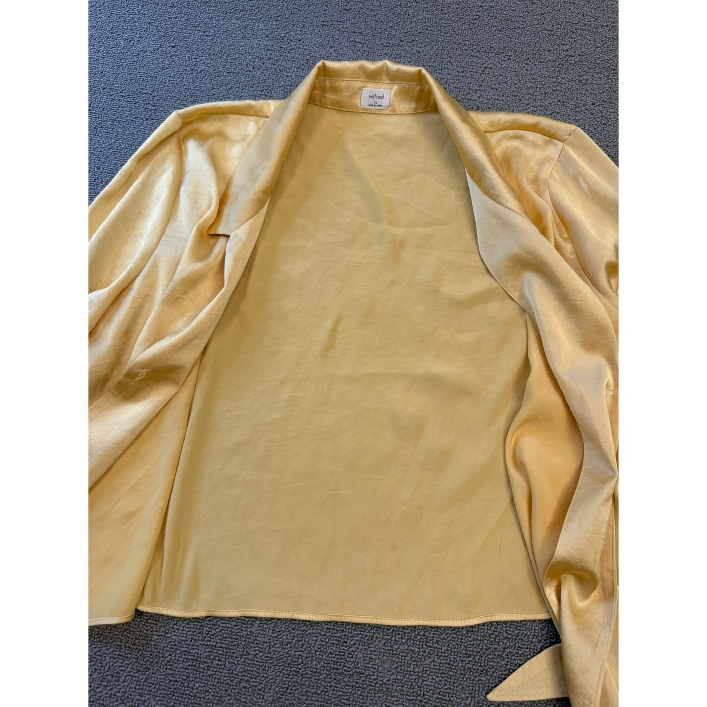 WILFRED Women's XL Yellow Tie-Front Satin Blouse with Long Sleeves and Button-Up Top