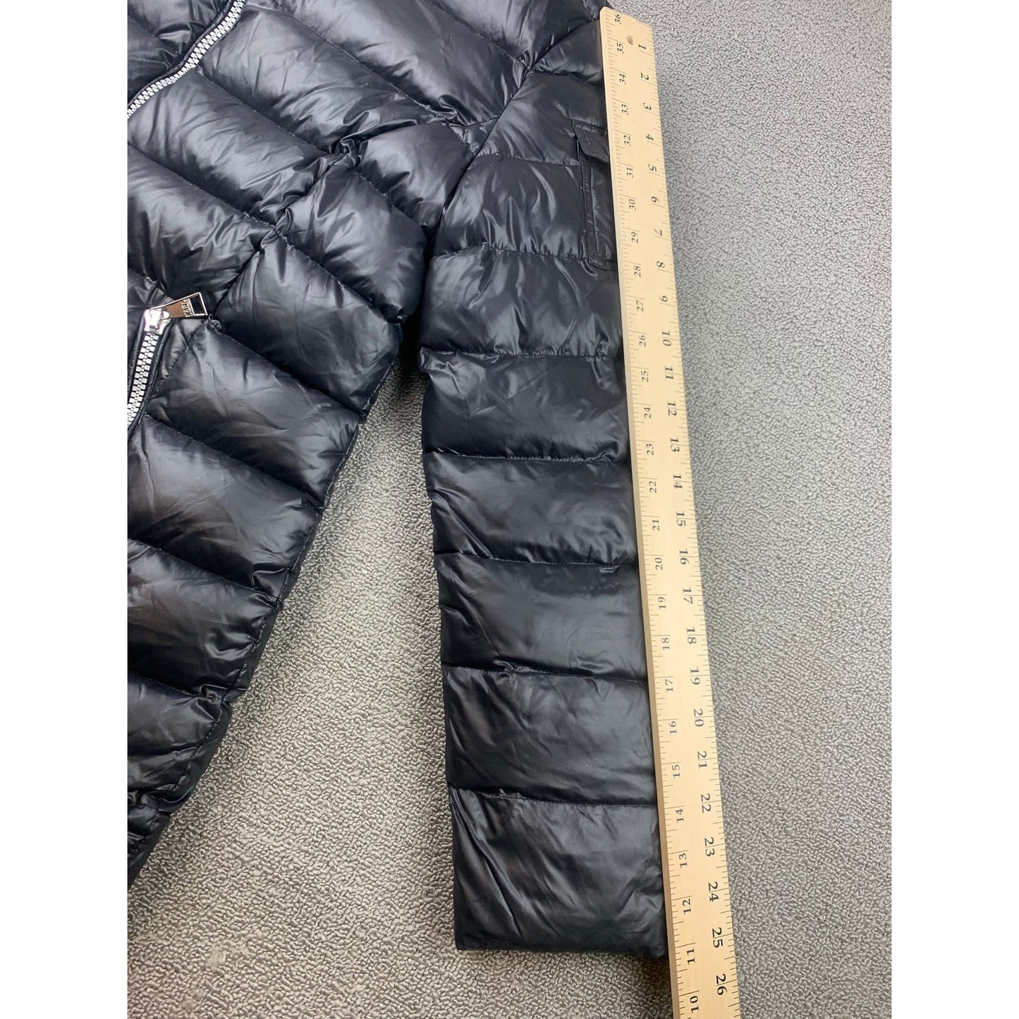 Karl Lagerfeld Womens Medium Black Down Puffer Jacket