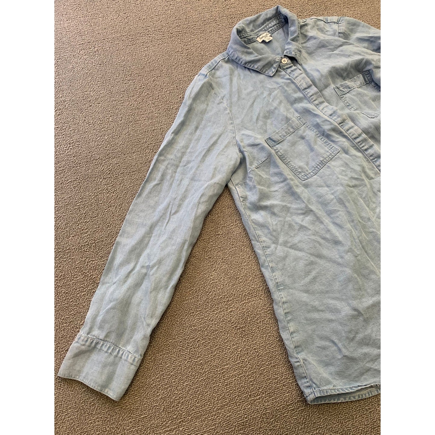 SPLENDID Women Large Blue Denim Button Up Shirt