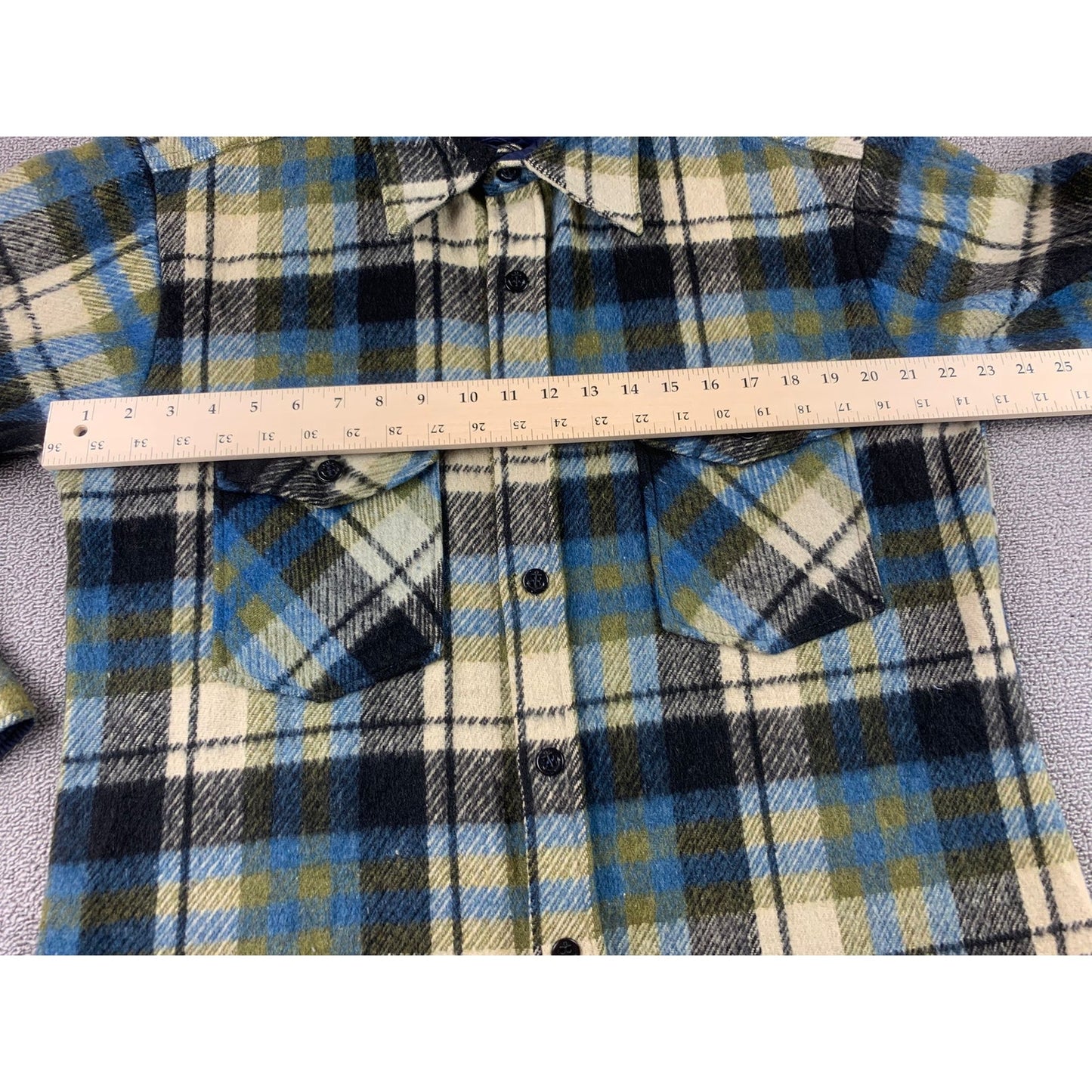 Vintage C.P.O Flannel Heavyweight Men’s Large Korea Made Wool Blend Shaket